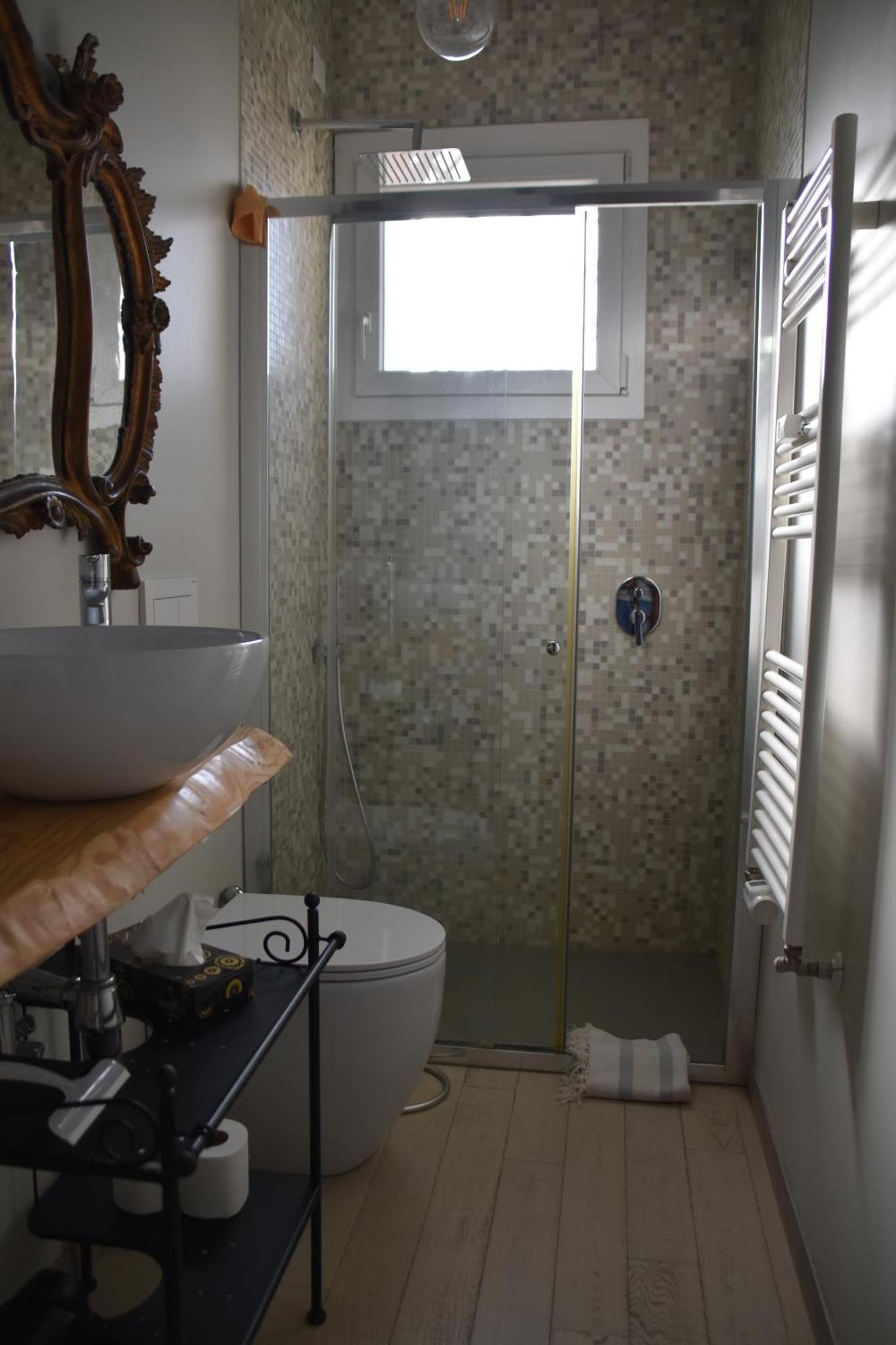 Affittacamere Residenza Delle Farfalle-tripla Con Bagno Privato E Matrimoniale Con Bagno Condiviso Padova